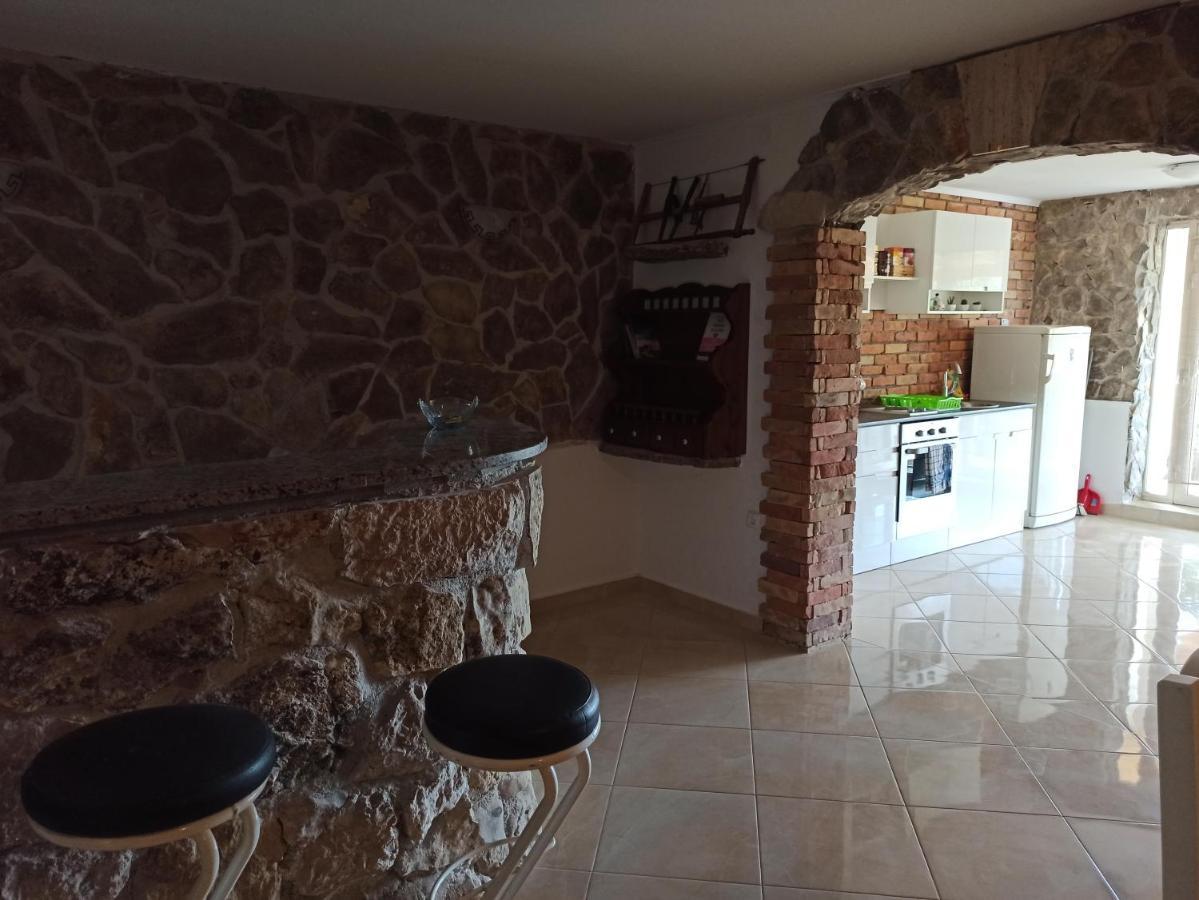 Apartment Mare Babin Dub Plocanski Екстер'єр фото